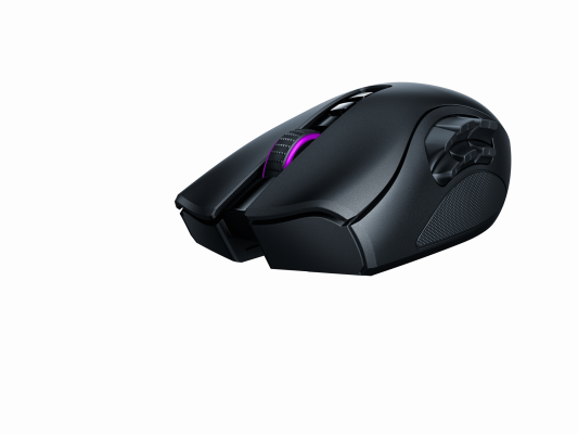 Naga Pro 2020 Render 04 B6