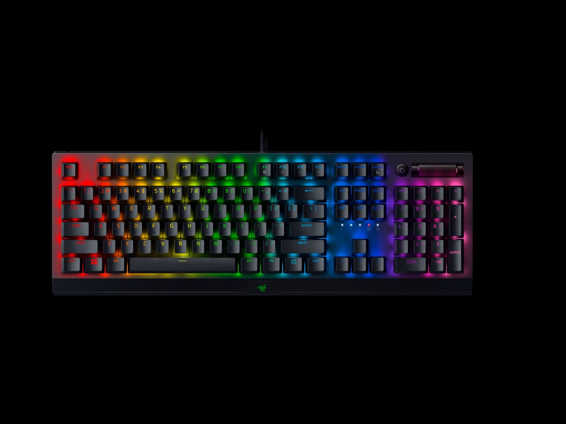 Razer BLACKWIDOW V3 – Mechanical Keyboard (Green Switch) – Wrist Rest – GR Layout