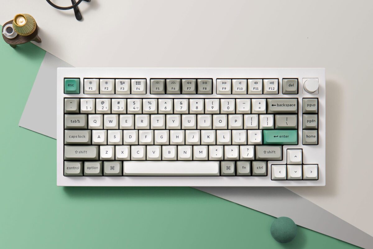 Keychron Q1 Max (Q1M-P1) QMK/VIA Wireless Custom Mechanical Keyboard-Red Switch-Shell White 75% US